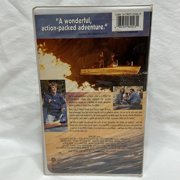 Free Willy 2, VHS - Picture 4 of 11